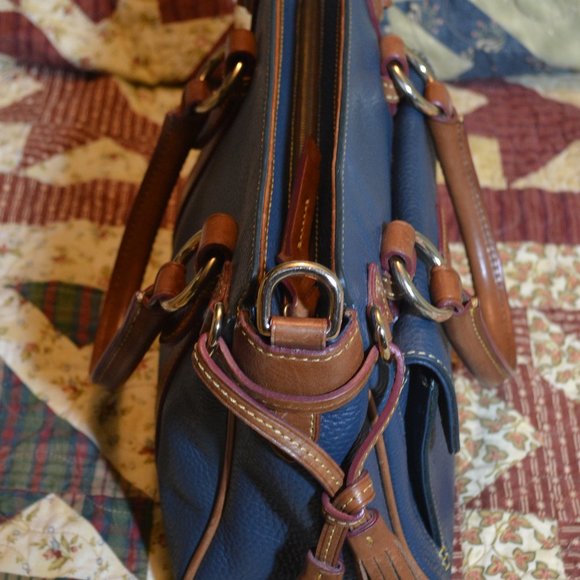 Dooney & Bourke Medium Pebble Leather Pocket Bag Teal EUC - Picture 5 of 13